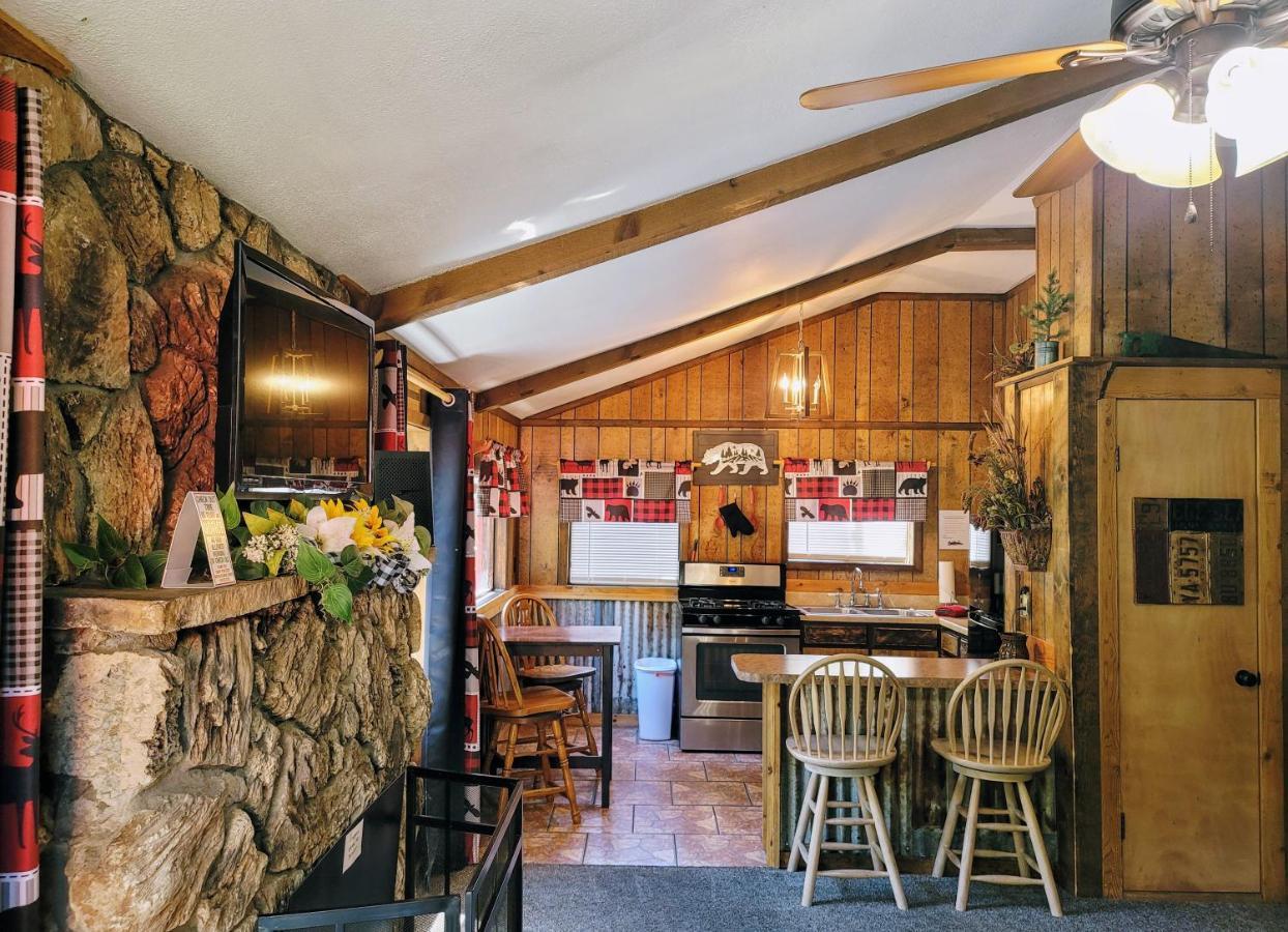Sierra Blanca Cabins Hotel Ruidoso Exterior photo